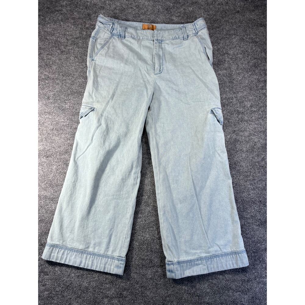 Dana Buchman Women's Light Wash Jeans Super Soft Retro Denim Flared Cargo Sz 8